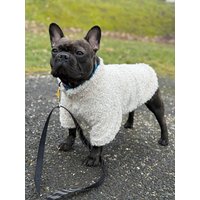 Kuscheliger Sherpa-Hundepullover "Schaf" | Weiche & Warme Fleece-Hundejacke Flauschiges Hunde Outfit von YourDogsBusinessCo