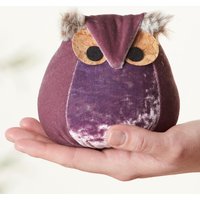 Warme Lila Süsse Eule Aus Samt in Zartem Lila Für Das Kinderzimmer, Vogel-Liebhaber-Geschenk, Handgemacht Elegantem Warme Lila Süsse Eule Aus Samt in Zartem Lila Für Das Kinderzimmer, Vogel-Liebhaber-Geschenk, Handgemacht Elegantem von YourHeartsContent