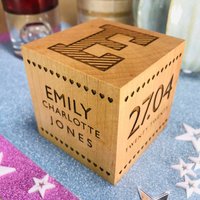 Personalisierte Baby-Block | Holzblock Einzigartiges Baby-Geschenk Zwillingsbaby Geschenk Neue Eltern Baby Name Andenken von YouveBeenLasered