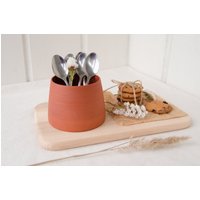 Weihnachtsgeschenk Utensilienhalter, Einweihungsparty Geschenk, Keramik Küche Utensilien Halter, Topf, Geschenk Für Mama, Neues Zuhause Löffel Halter von YurtCeramics