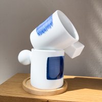 Handgefertigte Blau-Weiße Porzellan Espresso-Tasse Moderne Keramik-Tasse, 135 Ml Handgefertigte Blau-Weiße Porzellan Espresso-Tasse Moderne Keramik-Tasse, 135 Ml von YuuenCollection
