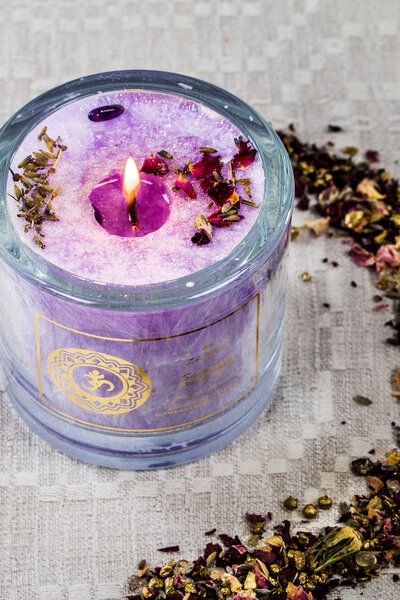 ZARYA Chakra–Duftkerze aus Bio-Stearin von ZARYA
