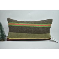 Gestreifter Kelim Kissenbezug/Rustikales Sofakissen Zierkissen 10x20 cm Vintage Kelimkissen Code 3061 von ZDkilimpillow