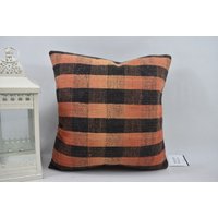 Kelim Kissen Ecke/Rustikales Dekokissen Boho Handgemachtes 16x16 Kissenbezug Code 13664 Kelim Kissen Ecke/Rustikales Dekokissen Boho Handgemachtes 16x16 Kissenbezug Code 13664 von ZDkilimpillow