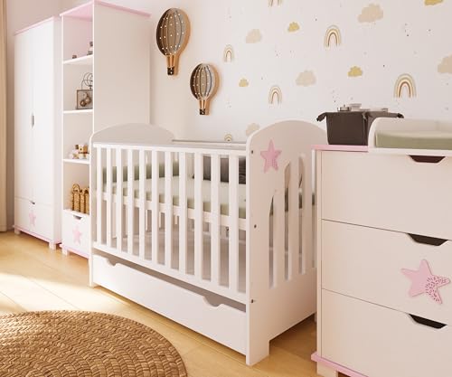 ZEEBRA - Babybett Kinderbett, 2w1 Bett Star - mit Schublade auf kugelgelagerten Schienen, Schutzgitter und Verstellbarer Rahmen - Wächst mit dem Kind - 120x60cm - Weiß/Rosa Stern ZEEBRA - Babybett Kinderbett, 2w1 Bett Star - mit Schublade auf kugelgelagerten Schienen, Schutzgitter und Verstellbarer Rahmen - Wächst mit dem Kind - 120x60cm - Weiß/Rosa Stern von ZEEBRA