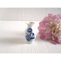 Vintage Kleine Vase Weiß Blau Geschenk Sammeln Deko von ZEITJUWELEN