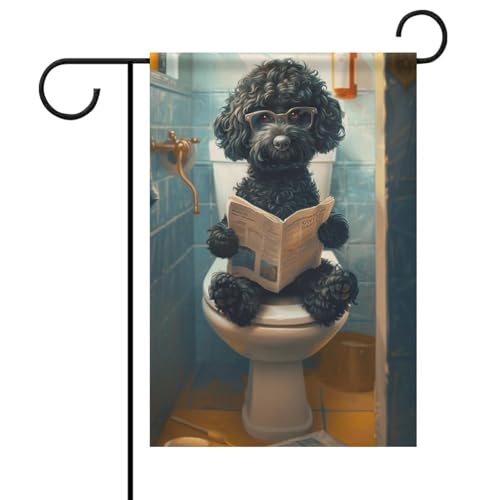 Bernedoodle sitzend auf der Toilette und beim Lesen der Zeitung Flagge Outdoor Garten Beliebte moderne dekorative Designs Stil Einheitsgröße von ZKMBMU
