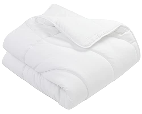 ZOLLNER Bettdecke - Polyester - atmungsaktive Füllung - 135x200cm - hochwertige Körperzonensteppung - Made in Europe - waschbar bis 60°C - Wärmeklasse 4 - Oeko Tex® Zertifiziert von ZOLLNER