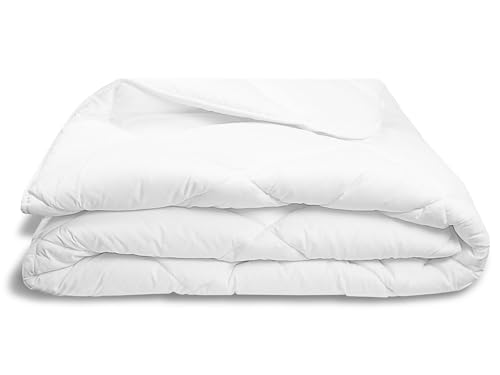 ZOLLNER Bettdecke in 135x200 cm - hautfreundliche Decke - Wärmeklasse 3 - mit Wabensteppung - Füllung aus Polyester - waschbar bis 95°C - Hotelqualität - Oeko Tex® Zertifiziert von ZOLLNER