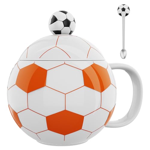 ZONSUSE Lustige Fußball Kaffeetasse,Fussball Keramik Becher,Fußballform Cappuccino Tassen, mit Deckel und Löffel, Fußball Geschenke für Männer Fußballfan Jungs Mädchen Geburtstag 400ml (Orange) von ZONSUSE