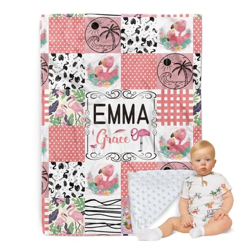 Personalisierte Babydecke - Individueller Name mit Tiermotiven Karo-Design - Patchwork Weiche Kuscheldecke mit Doppellagiger Gepunkteter Rückseite für Jungen Mädchen Geschenke Farbe09-Flamingo von ZOTIMEF