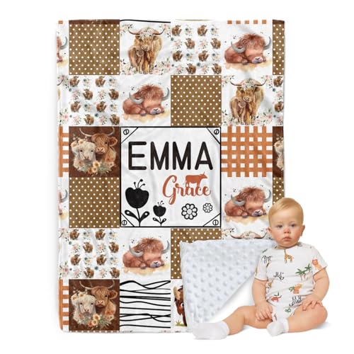 ZOTIMEF Personalisiertes Babydecke - Individueller Name mit Tiermotiven Karo-Design - Patchwork Weiche Kuscheldecke mit Doppelschicht Punktrückseite für Jungen Mädchen Geschenke Farbe12-Hochlandrind von ZOTIMEF