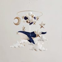 Wal Baby Mobile Blaues Kinderzimmer Dekor Mit Mond Und Sternen Wal Baby Mobile Blaues Kinderzimmer Dekor Mit Mond Und Sternen von ZOZOtoys