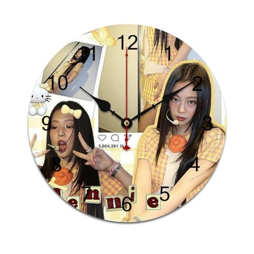 ZRCLXLVU Jennie Eine leichte Wanduhr mit geräuschlosem Sweep-Mechanismus, PVC-Konstruktion und einem sauberen, minimalistischen Look, um jeden Ess- oder Arbeitsraum zu verschönern. ZRCLXLVU Jennie Eine leichte Wanduhr mit geräuschlosem Sweep-Mechanismus, PVC-Konstruktion und einem sauberen, minimalistischen Look, um jeden Ess- oder Arbeitsraum zu verschönern. von ZRCLXLVU