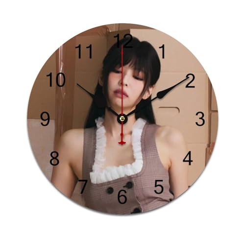 ZRCLXLVU Jennie minimalistische PVC-Uhr mit flüsterleiser Sweep-Sekunde und rahmenlosem Design, ideal für Schlafzimmer, Büros oder kreative Wandprojekte. ZRCLXLVU Jennie minimalistische PVC-Uhr mit flüsterleiser Sweep-Sekunde und rahmenlosem Design, ideal für Schlafzimmer, Büros oder kreative Wandprojekte. von ZRCLXLVU
