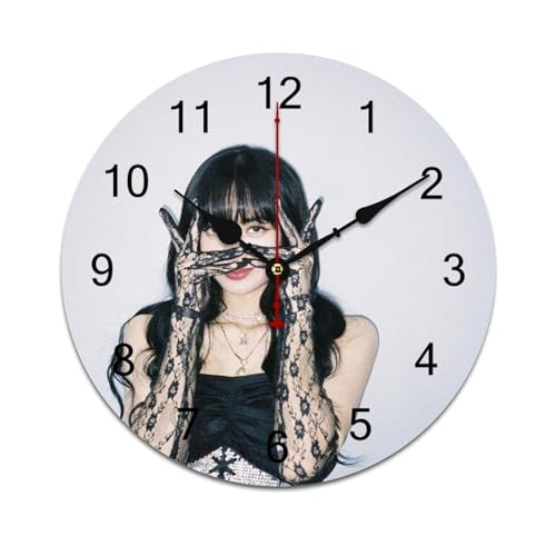ZRCLXLVU Lisa Leichte und leise PVC-Wanduhr mit minimalistischem Design und rahmenloser Konstruktion, geeignet für Schlafzimmer, Esszimmer oder Arbeitszimmer. ZRCLXLVU Lisa Leichte und leise PVC-Wanduhr mit minimalistischem Design und rahmenloser Konstruktion, geeignet für Schlafzimmer, Esszimmer oder Arbeitszimmer. von ZRCLXLVU