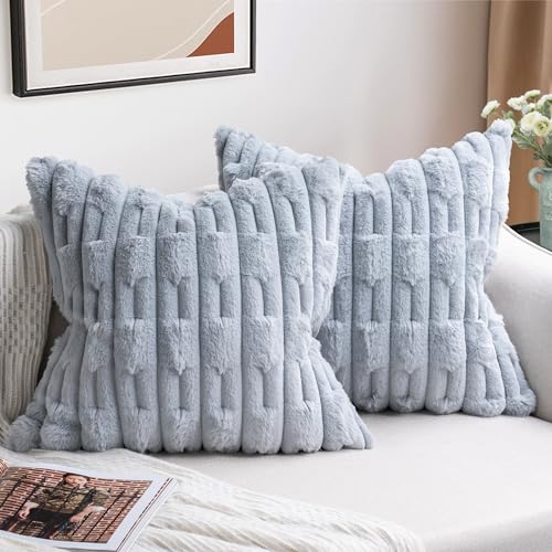 ZWJD 2er Set Grau Kissenbezug 45x45 Kunstpelz Plüsch Kissenbezüge Weiche Kissenhülle Flauschig Dekokissen Moderne Kissen Deko für Wohnzimmer Sofa Schlafzimmer Auto Dekor Sofakissen 45 x 45cm von ZWJD