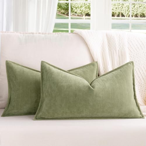 ZWJD Salbei Grün Kissenbezug 40x60 2er Set Chenille Kissenbezüge Sofakissen Kissenhüllen mit elegantem Design, weiche und luxuriöse dekorative Dekokissen für Couch, Bett und Heimdekoration ZWJD Salbei Grün Kissenbezug 40x60 2er Set Chenille Kissenbezüge Sofakissen Kissenhüllen mit elegantem Design, weiche und luxuriöse dekorative Dekokissen für Couch, Bett und Heimdekoration von ZWJD