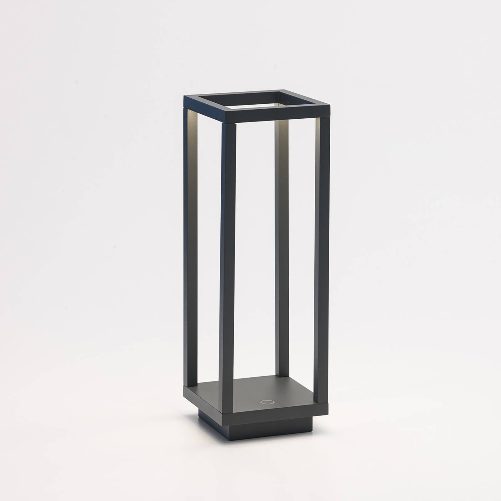 Zafferano Home LED-Akku-Laterne IP54 dunkelgrau Zafferano Home LED-Akku-Laterne IP54 dunkelgrau von Zafferano