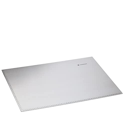 Zassenhaus Küchenarbeitsbrett Edelstahl 43,5 × 32 cm Arbeitsplatte aus Edelstahl mit Skalierung Schneidebrett für Teig und Fleisch antibakeriell und hygienisch Edelstahl Schneidebrett 064605 Zassenhaus Küchenarbeitsbrett Edelstahl 43,5 × 32 cm Arbeitsplatte aus Edelstahl mit Skalierung Schneidebrett für Teig und Fleisch antibakeriell und hygienisch Edelstahl Schneidebrett 064605 von Zassenhaus