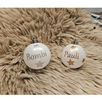 Christbaumkugeln Weihnachtskugel Mit Name Und Sterne Aus Kunststoff 6cm # Personaliesiert Mitbringsel Christbaumkugeln Weihnachtskugel Mit Name Und Sterne Aus Kunststoff 6cm # Personaliesiert Mitbringsel von ZauberhafteDinge