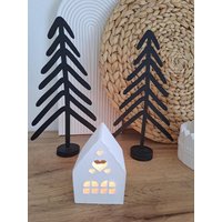 Filigrane Tannenbäume Schwarz Für Die Moderne Weihnachtsdeko Skandinavisch Wohnen Minimalistisch von ZauberkugelSylvia