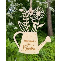 Gießkanne Wir Sind Im Garten Aus Holz Zum Aufhängen von Zauberstucke