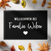 Fußmatte Personalisiert Aus Stoff Mit Familienname „Willkommen Bei Familie" | Geschenk Zum Einzug Türmatte Personalisiert von ZauberzeugsDE