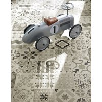 Raval 2 Bogen Vinylboden. Meter Breite Rolle. Durchmesser 18 cm von ZazousOnline