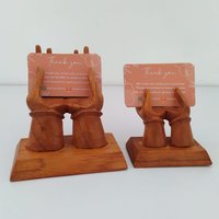 Handskulptur. Namenskarte Platz. Tischdekoration. Büro Dekoration. Geschenke Für Unternehmer von ZeeWoodart22