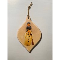 Rustikaler Schneemann Als Dekoration Für Den Weihnachtsbaum von ZellnerPrimitives