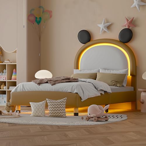 Zelquyx Kinderbett Polsterbett 90x200cm,PU Zweifarbig mit LED-Licht,Kreativ Bear Kopfteil,Moderne Gepolsterter Plattform Schlafzimmer Geschenk für Jungen5+(Gelb-Braun) von Zelquyx
