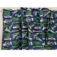 Seattle Seahawks Football Sport Volant Oder Vorhang 58"Breit von ZenCreativeDesigns