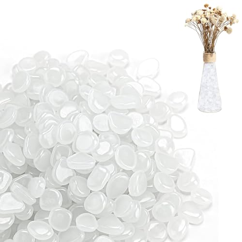 1000 Stück Weiß Leuchtsteine,Leuchtende Steine,Deko Steine Leuchtet Im Dunkeln Kieselsteine Für Outdoor Deko Gärten Terrasse Rasenflächen Aquarien(5-8mm) von ZhongShuang