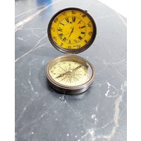 Antike Uhr Und Kompass/Messing Mit Nautical Marine von ZhrAntiques