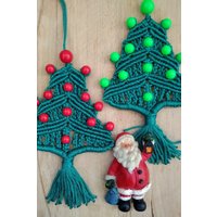 Makramee-Weihnachtsbaum Makramee-Weihnachtsbaum von ZhurkaMacrame