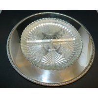 Ein Vintage Versilbertes Relish Tablett Mit Glaseinsatz ~ Eine Elegante Silber Servierschale Perfekt Für Partys Luncheons Besondere Anlässe von ZiggyzAttic