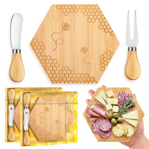 Ziliny 2 Sets Braut-Babyparty-Preise für Gewinner, Honigbiene, Käsebrett, Partygeschenke mit Käsemesser und Gabeln, Box für Biene, Babyparty, Motto-Party, Geburtstag, Hochzeit, Gastgeschenke (Hexagon) Ziliny 2 Sets Braut-Babyparty-Preise für Gewinner, Honigbiene, Käsebrett, Partygeschenke mit Käsemesser und Gabeln, Box für Biene, Babyparty, Motto-Party, Geburtstag, Hochzeit, Gastgeschenke (Hexagon) von Ziliny