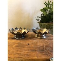 Leonard Silber Lotus Kerzenhalter - Vintage Silberplatten Paar Mid-Century Modern Decor Japan 1960S Floral Set von ZingoFinds