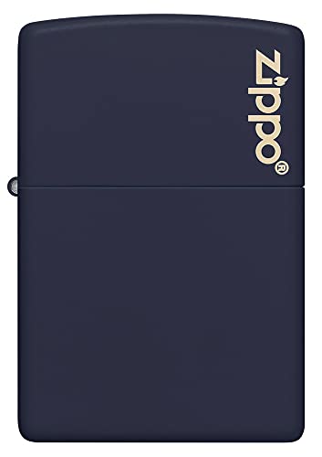 ZIPPO - Navy Blue Matte mit Logo - nachfüllbares Sturmfeuerzeug in hochwertiger Geschenkbox (dunkelblau, Flammenmotiv graviert) von Zippo