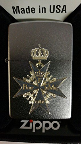 Zippo Pour le Merite - Orden für Tapferkeit - Satin Finish - Diamantgravur Sturmfeuerzeug, Chrom, Silber, 5.8 x 3.8 x 1.8 cm von Zippo