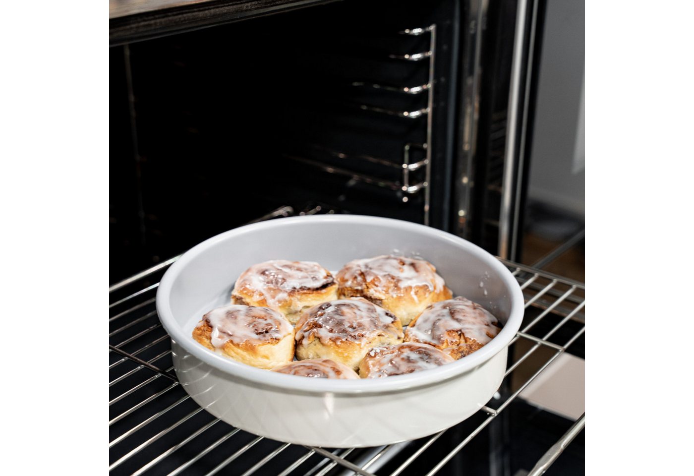 Zoha Backform mit Aluminiumkern und innovativer keramischen Antihaftbeschichtung, (1-tlg), Bis zu 290 °C hitzebeständiger Alu-Stahlkern, mühelose Reinigung von Zoha