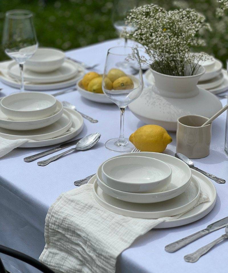 Zoha Geschirr-Set Pure 24 - teiliges Geschirrset in weiß (24-tlg), 6 Personen, Porzellan, Spülmaschinen, Mikrowellen geeignet von Zoha