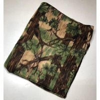 Zoofleece Grüner Baum Camo Camouflage Jagd Wald Sport Fleece 60x68" Decke Quilt Wurf Beste Freundin Geschenk Geburtstag von ZooFleece