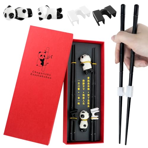 Zouboto Chinesisches Stäbchen-Set,2 Paar Bambus-Form Essstäbchen mit 2 Panda-Stäbchenhalter and 2 Stk Esstäbchen Helfer Rutschfeste Stäbchen zum Essen Wiederverwendbare Essstäbchen Spülmaschinenfest Zouboto Chinesisches Stäbchen-Set,2 Paar Bambus-Form Essstäbchen mit 2 Panda-Stäbchenhalter and 2 Stk Esstäbchen Helfer Rutschfeste Stäbchen zum Essen Wiederverwendbare Essstäbchen Spülmaschinenfest von Zouboto
