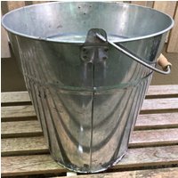 Eimer Zinkeimer, Zink Eimer, Topf, Antik, Pflanzentopf, Blumentopf, Übertopf, Blumenübertopf, Alter Pflanzgefäß von Zuckerpuppenladen