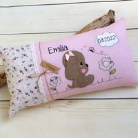 Kinderkissen Geburtskissen Namenskissen Kissen Personalisiert Zur Taufe Taufgeschenk Geschenk Geburt Baby Mit Hund Bestickt Kinderkissen Geburtskissen Namenskissen Kissen Personalisiert Zur Taufe Taufgeschenk Geschenk Geburt Baby Mit Hund Bestickt von ZuckerschnutenShop