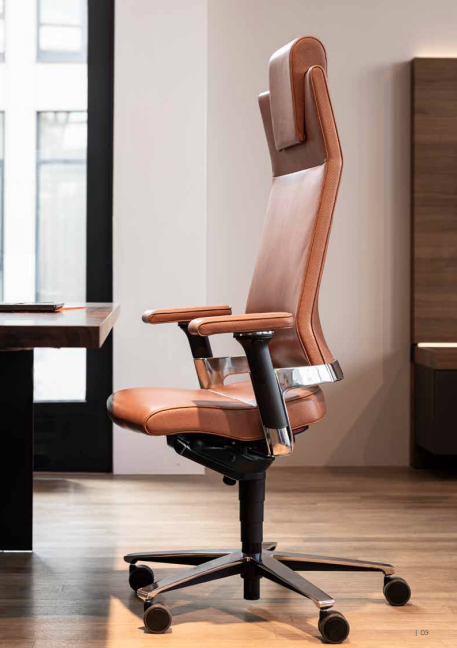 Lacinta comfort Chefsessel Design Züco mit Polsterrücken und Nackenstütze von Züco