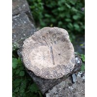 Insektentränke Schale Vogeltränke Fengshui Naturwesen Heilsteine Gartenkeramik von ZumbuntenHundDE