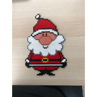 Großer Weihnachtsmann Aus Bügelperlen/Nikolaus/Fensterdeko von ZwergenmamasDeko